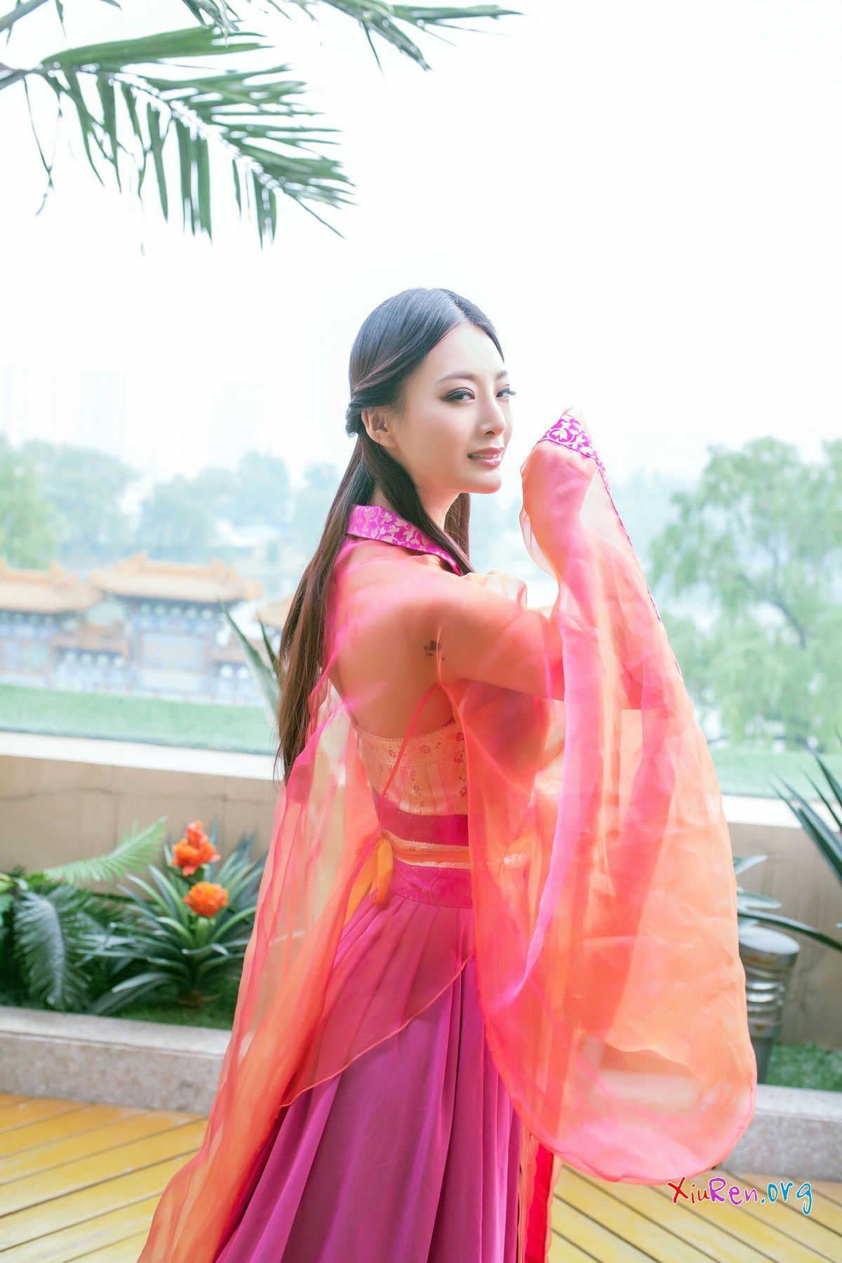 [TuiGirl] 推女郎 第22期 模特:王李丹妮-一路向西乳神汹涌婀娜、全裸出镜，非你莫属 摄影师:柔软[50P] 2014.02.14